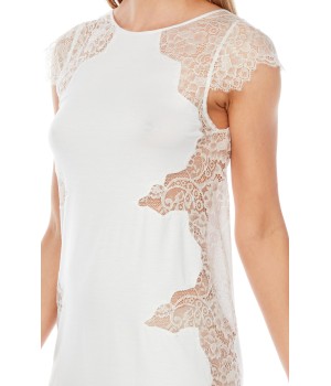 Camisón corto micromodal mujer en uso